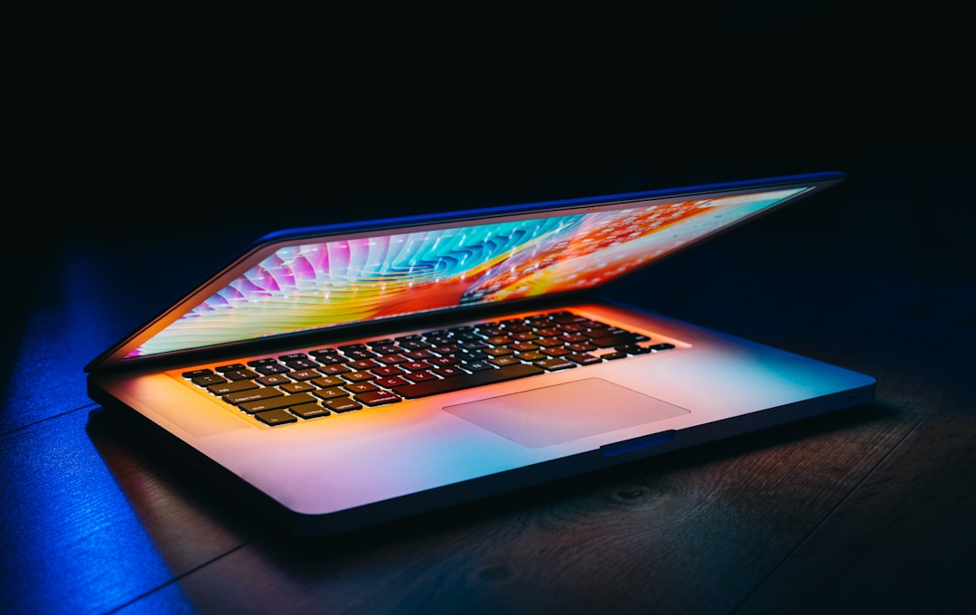 Mastering the First Impression: Your intriguing post title goes here Model: Macbook Pro 2011
If you like my work and you would like it, you’ll find a Patreon link in my profile. Thank you very much.